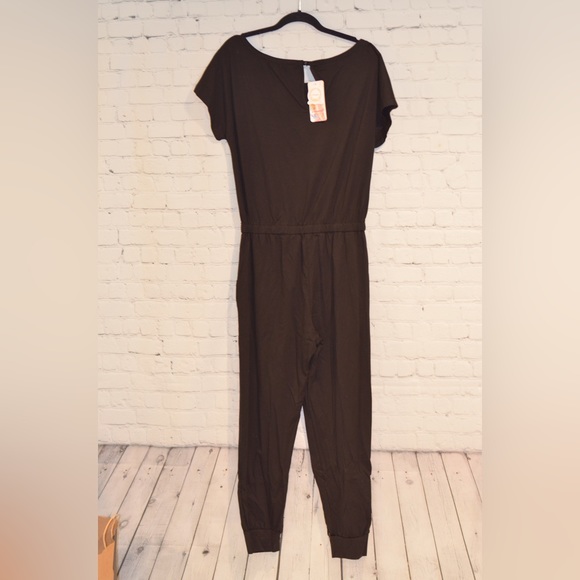 NWT PrettyGarden Off Shoulder Elastic Waist Stretchy Romper Jumpsuit Size L - Picture 4 of 5